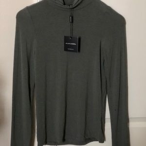 JLux Label Olive Turtleneck Top Size M